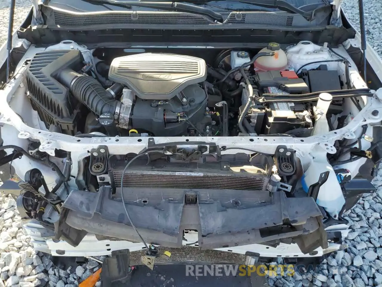 12 Photograph of a damaged car 3GNKBERS6LS685887 CHEVROLET BLAZER 2020