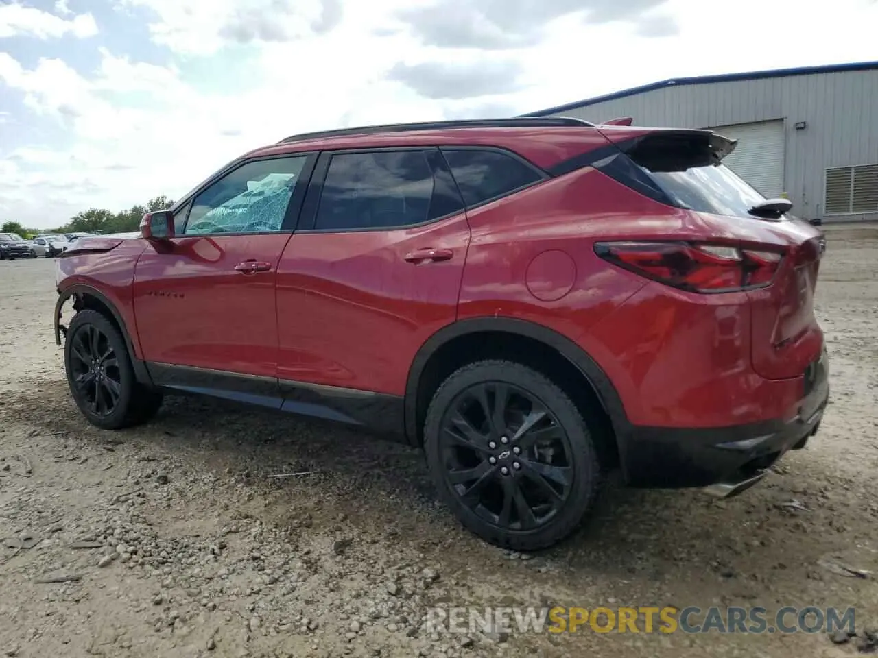 2 Photograph of a damaged car 3GNKBERS7LS571641 CHEVROLET BLAZER 2020