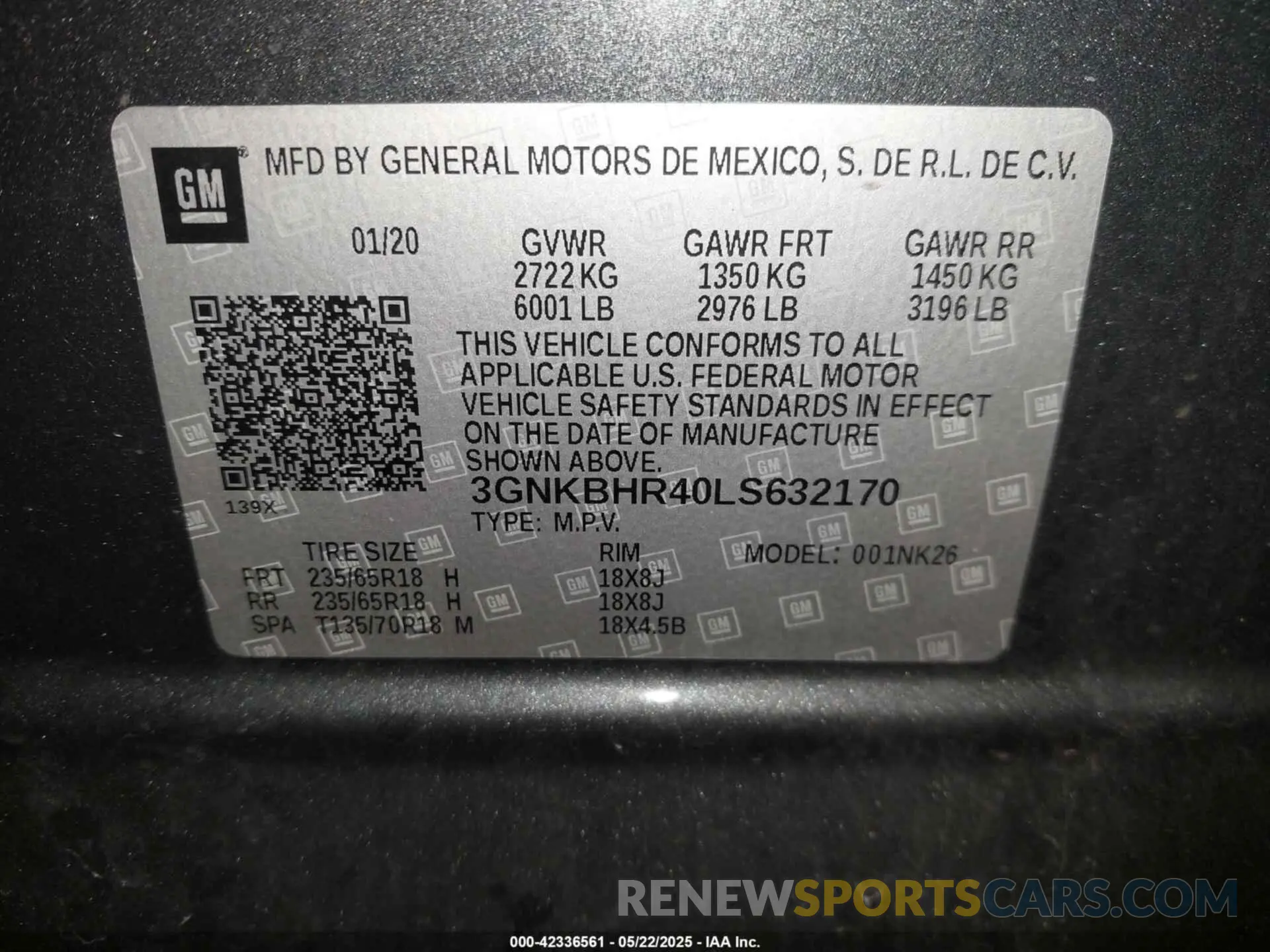 9 Photograph of a damaged car 3GNKBHR40LS632170 CHEVROLET BLAZER 2020