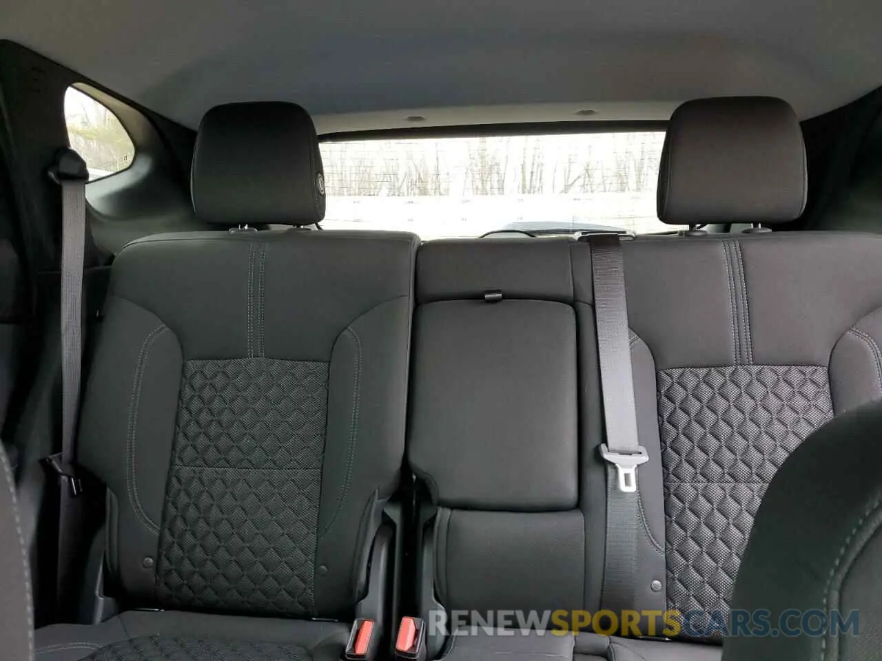10 Photograph of a damaged car 3GNKBHR41LS626720 CHEVROLET BLAZER 2020