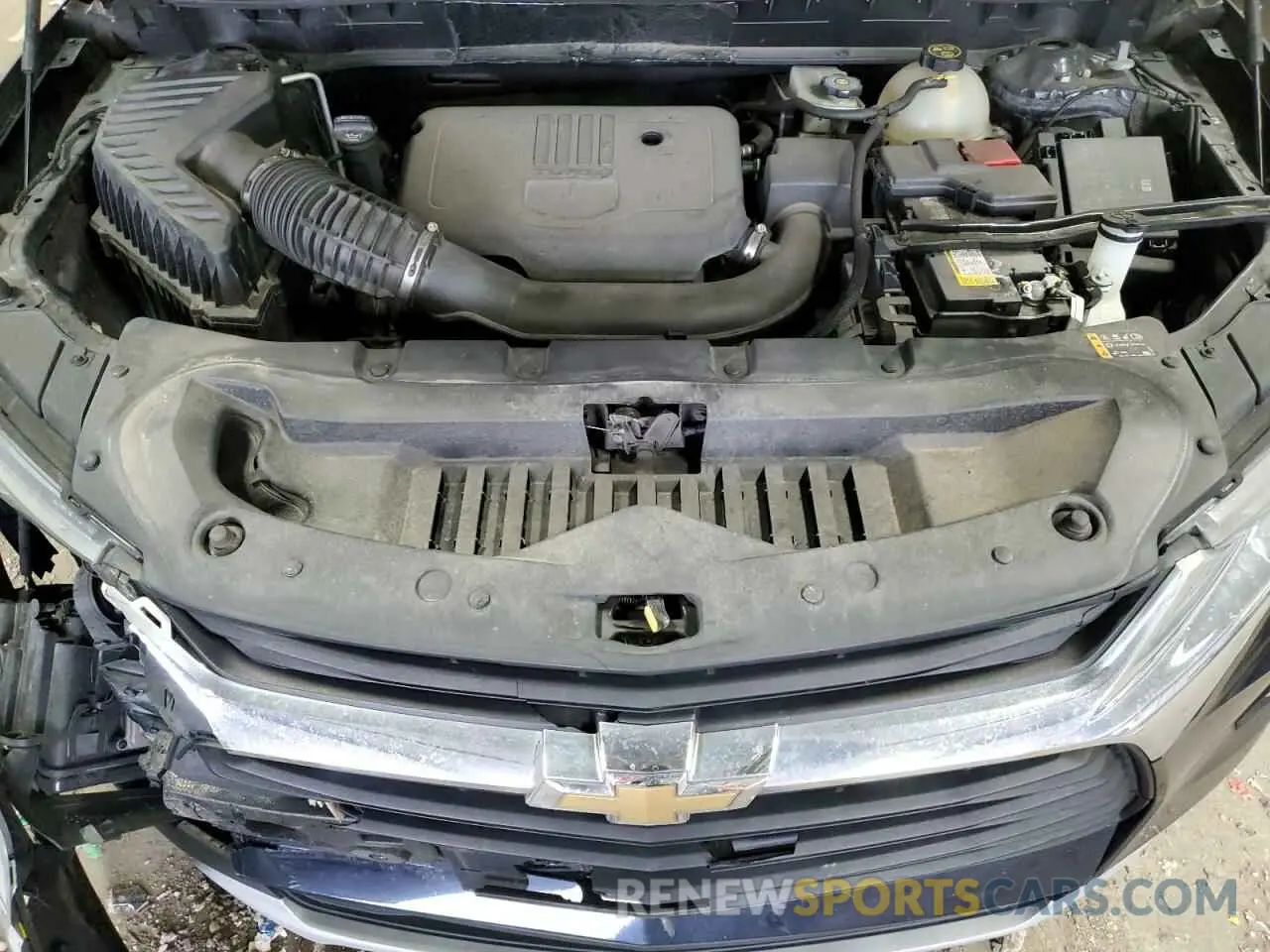 12 Photograph of a damaged car 3GNKBHR42LS688790 CHEVROLET BLAZER 2020