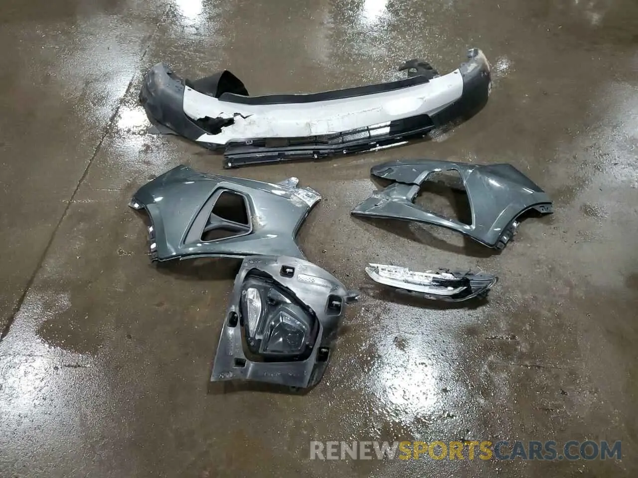 14 Photograph of a damaged car 3GNKBHR48LS658287 CHEVROLET BLAZER 2020
