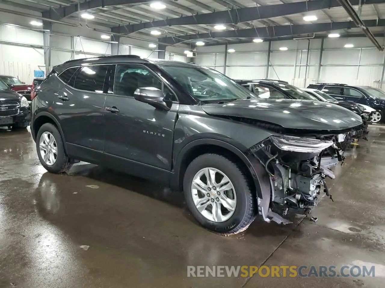 4 Photograph of a damaged car 3GNKBHR48LS658287 CHEVROLET BLAZER 2020