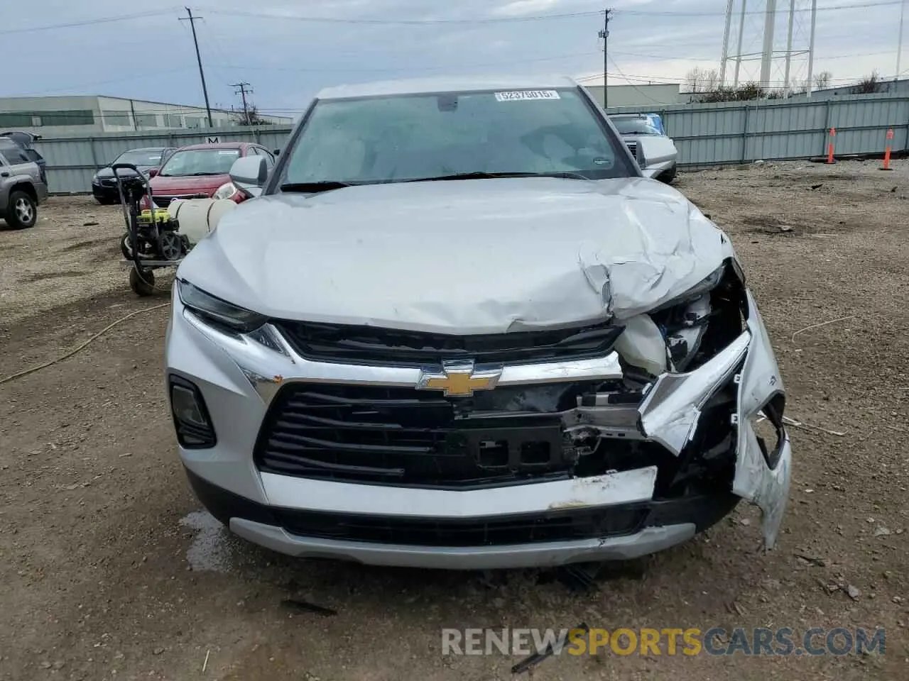 5 Photograph of a damaged car 3GNKBHRS1LS618065 CHEVROLET BLAZER 2020