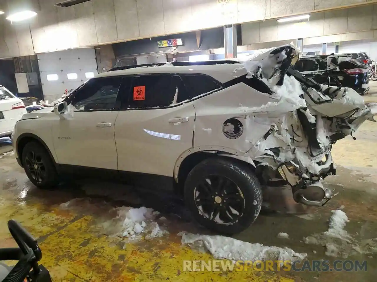 2 Photograph of a damaged car 3GNKBHRS3LS531591 CHEVROLET BLAZER 2020