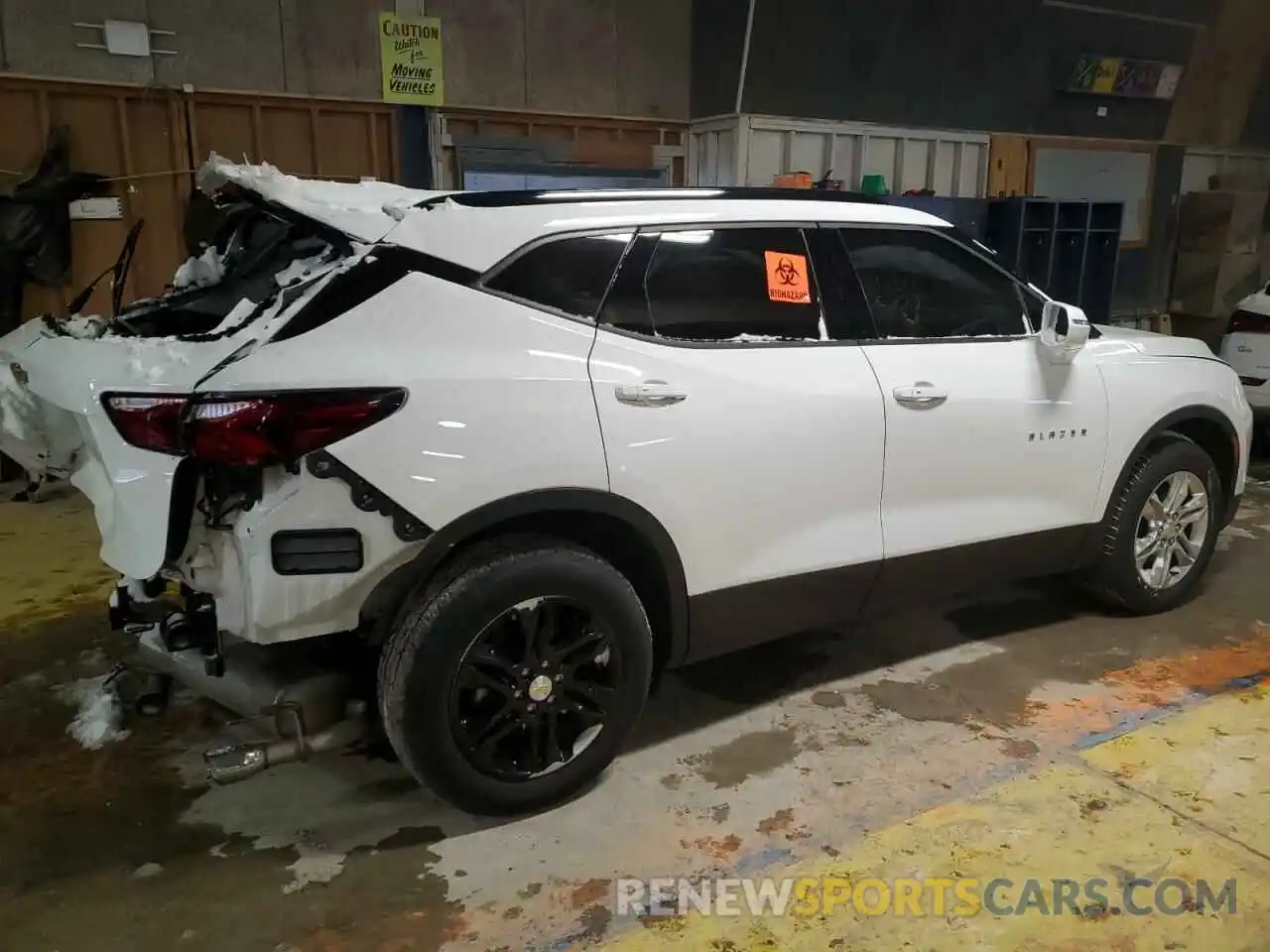 3 Photograph of a damaged car 3GNKBHRS3LS531591 CHEVROLET BLAZER 2020