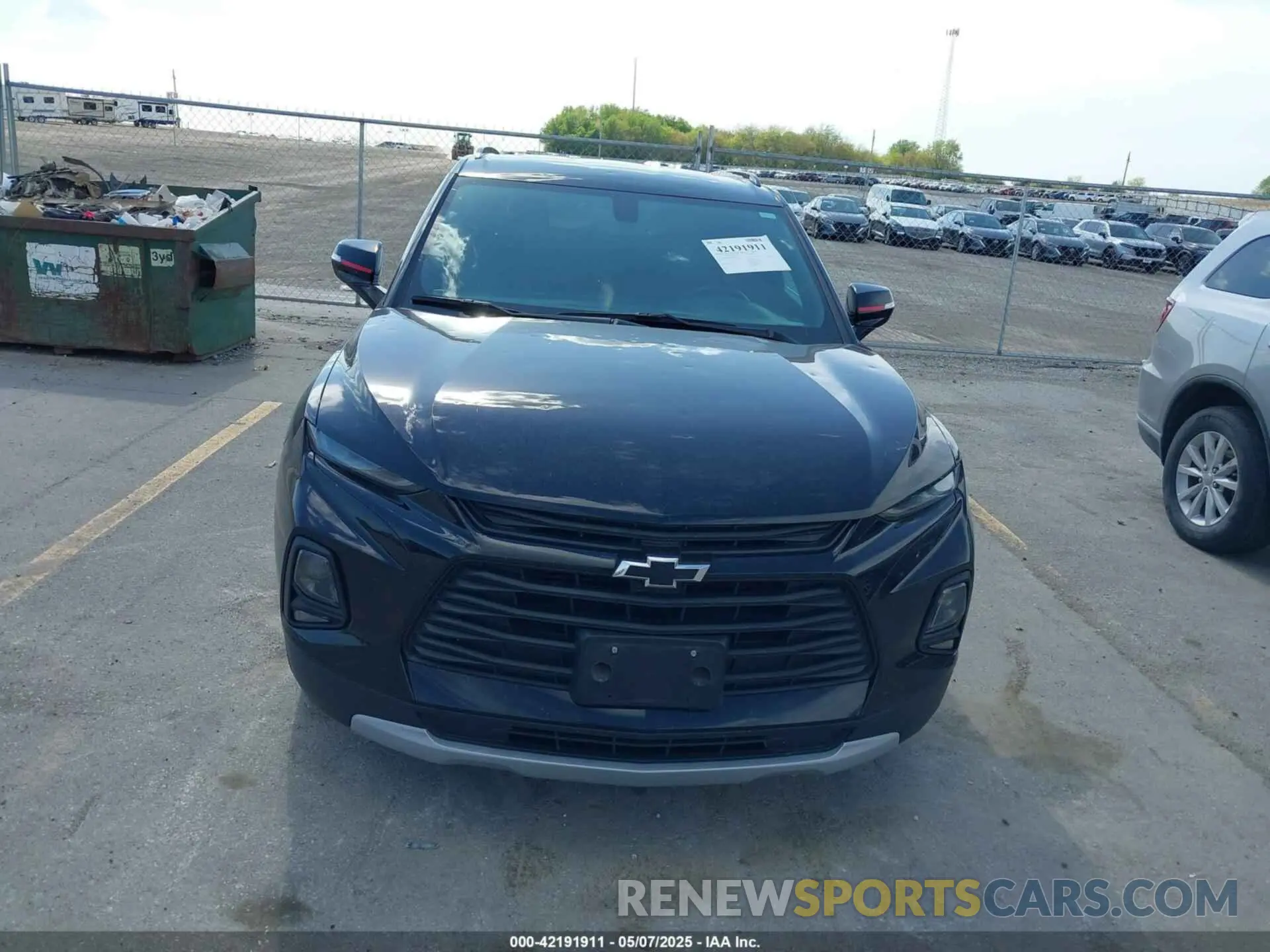 12 Photograph of a damaged car 3GNKBHRS4LS608775 CHEVROLET BLAZER 2020