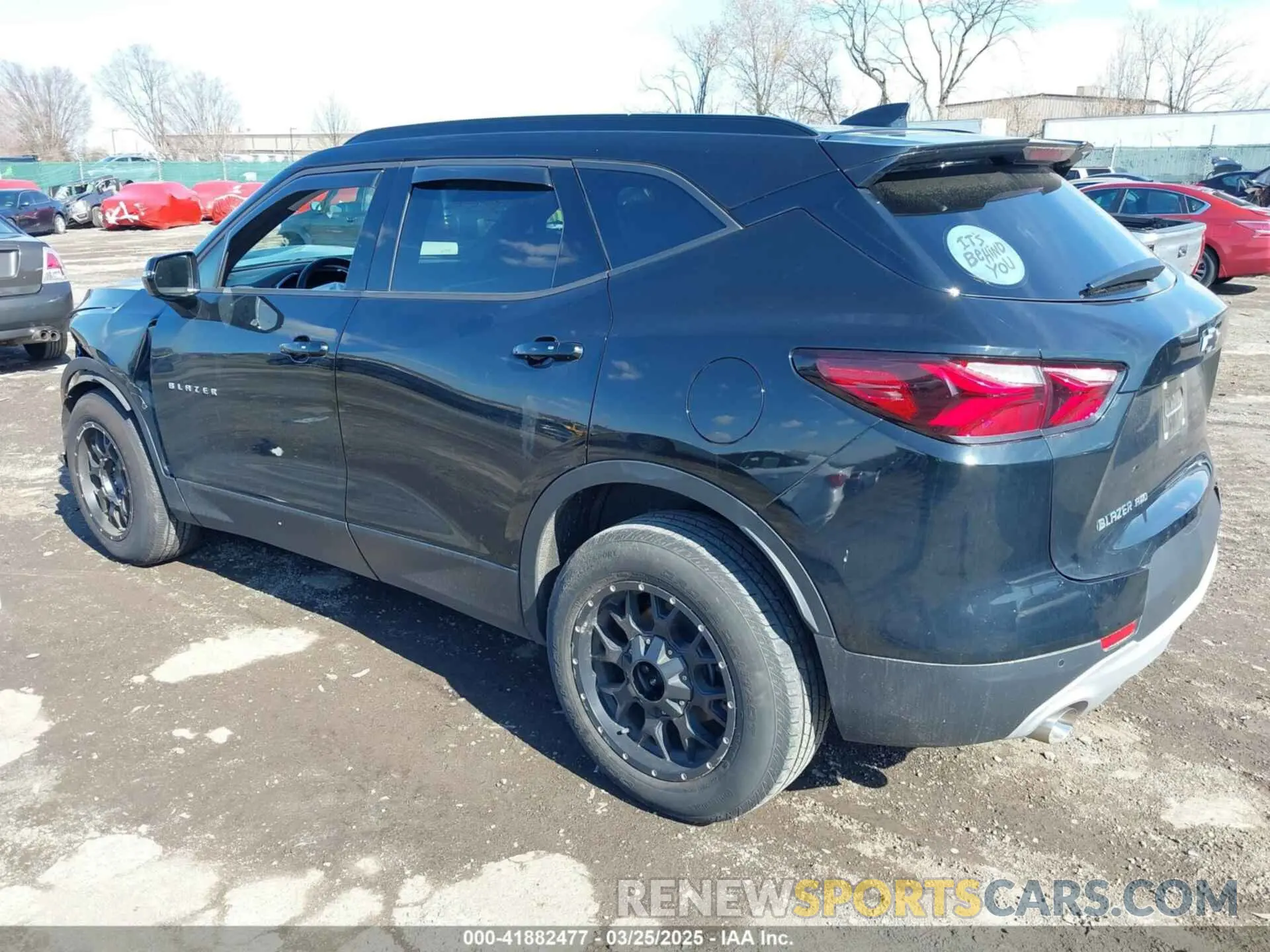 3 Photograph of a damaged car 3GNKBHRS5LS678981 CHEVROLET BLAZER 2020