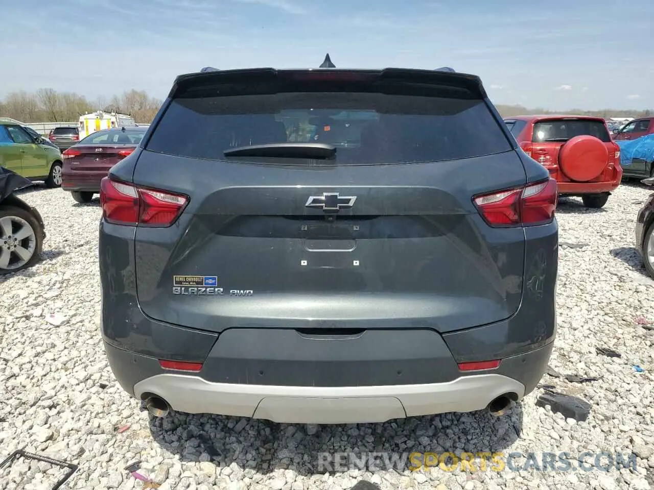6 Photograph of a damaged car 3GNKBHRS7LS616854 CHEVROLET BLAZER 2020