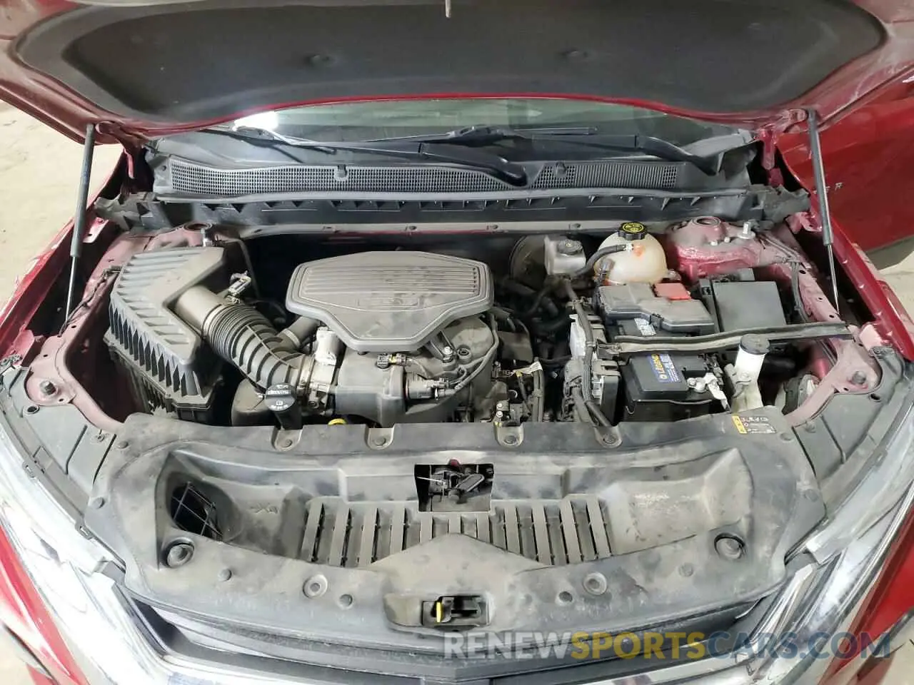 12 Photograph of a damaged car 3GNKBHRS8LS561251 CHEVROLET BLAZER 2020