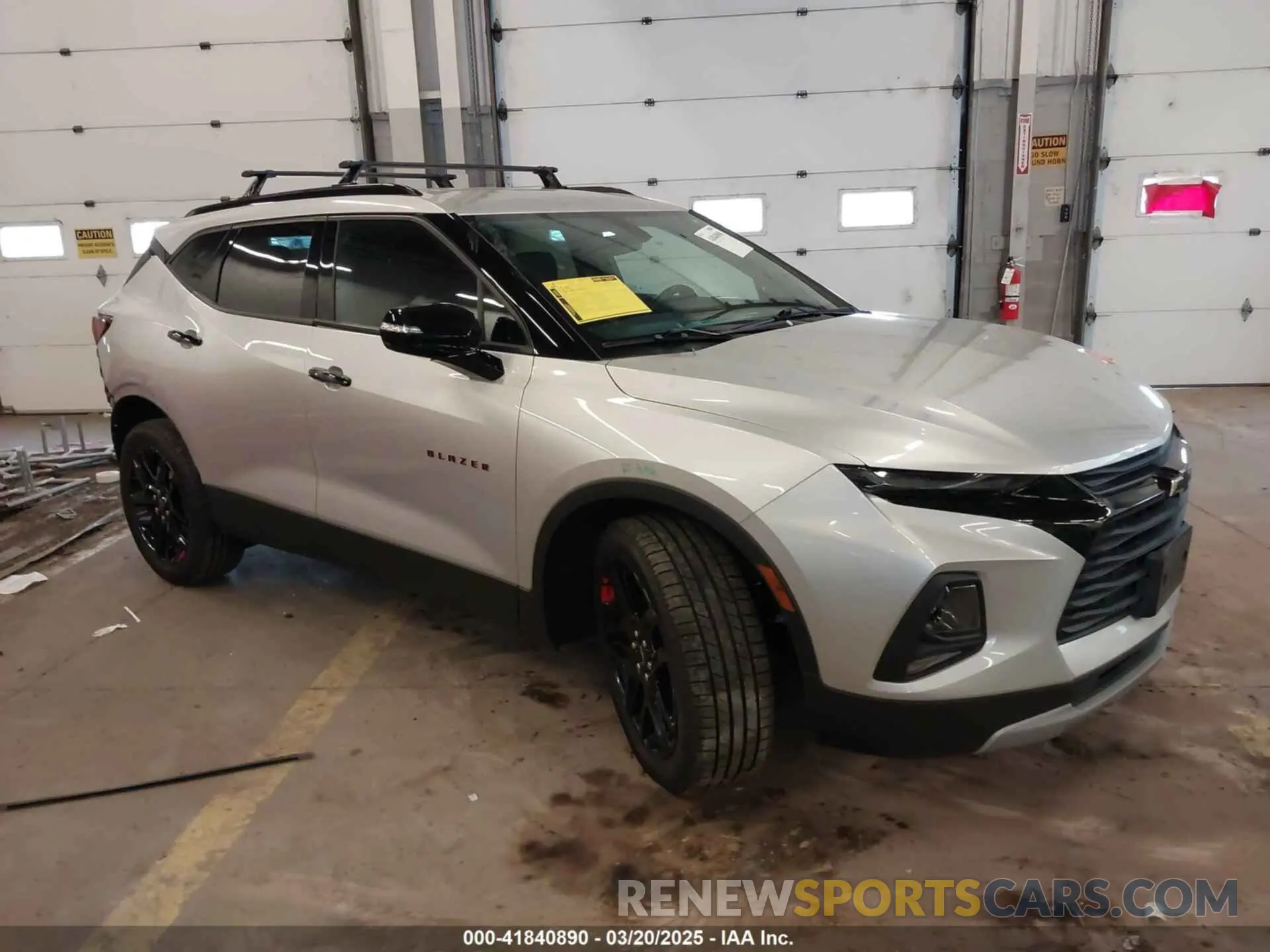 1 Photograph of a damaged car 3GNKBHRS9LS612174 CHEVROLET BLAZER 2020