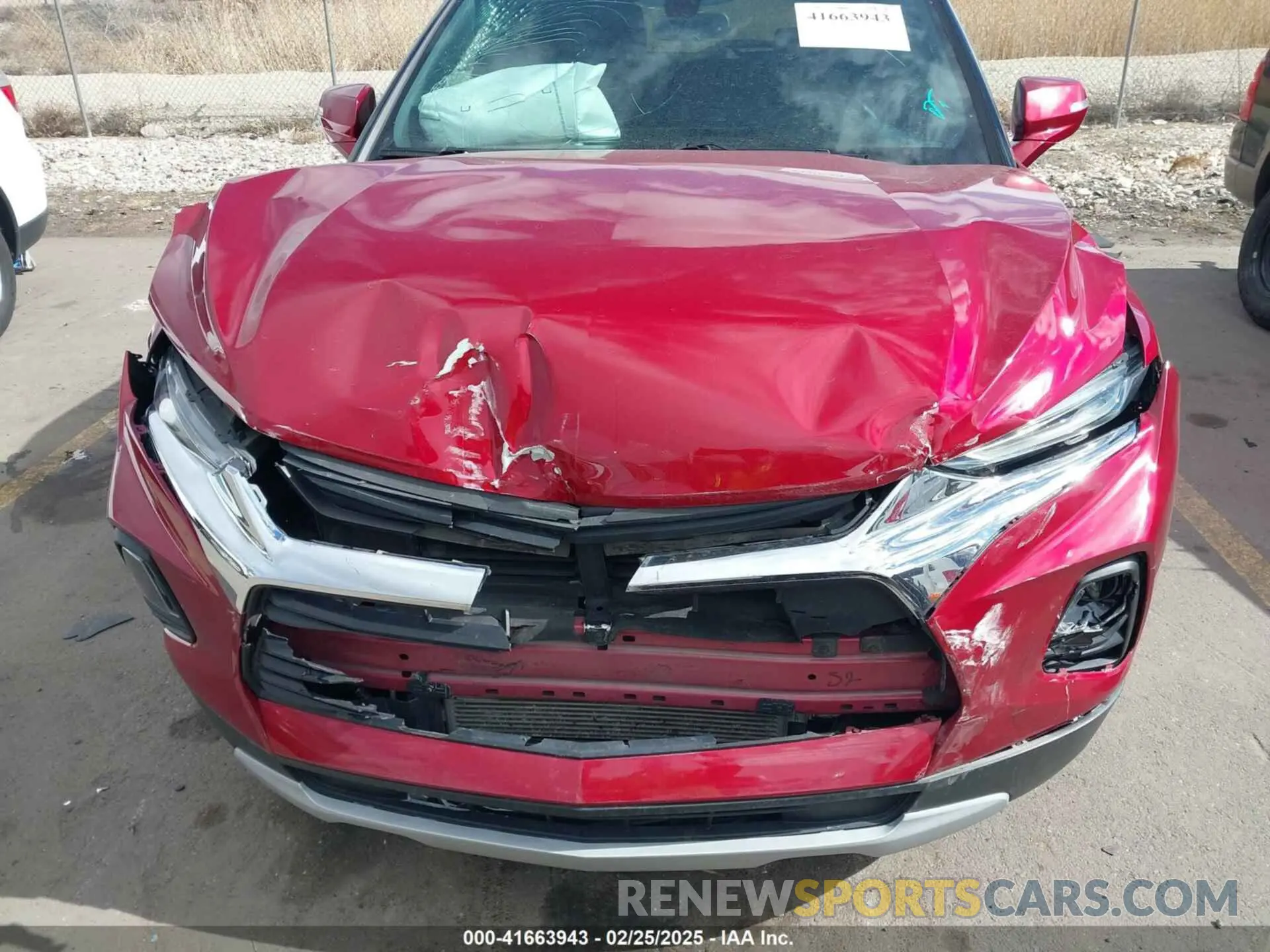 12 Photograph of a damaged car 3GNKBHRSXLS618131 CHEVROLET BLAZER 2020