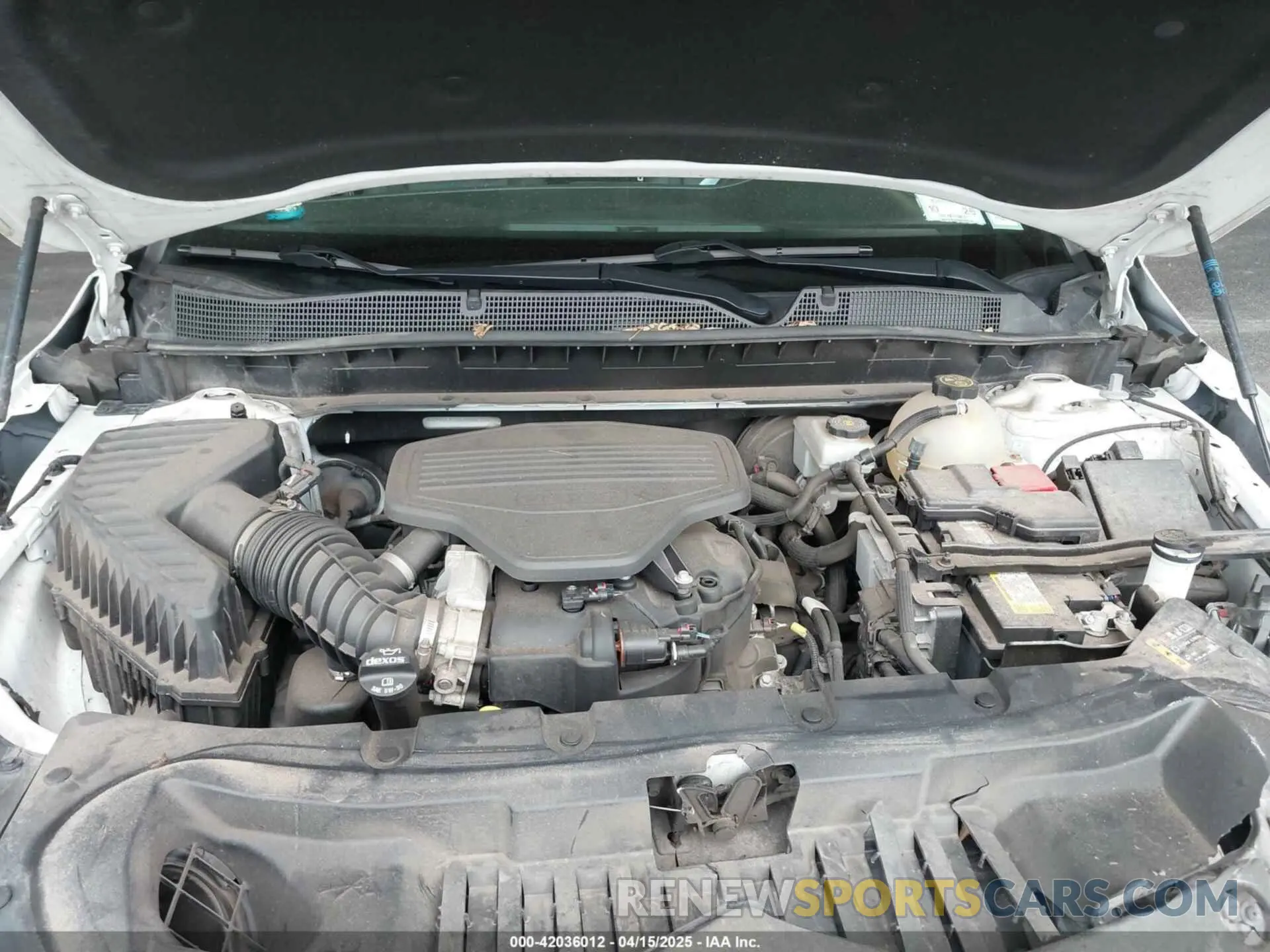 10 Photograph of a damaged car 3GNKBJRS6LS560770 CHEVROLET BLAZER 2020