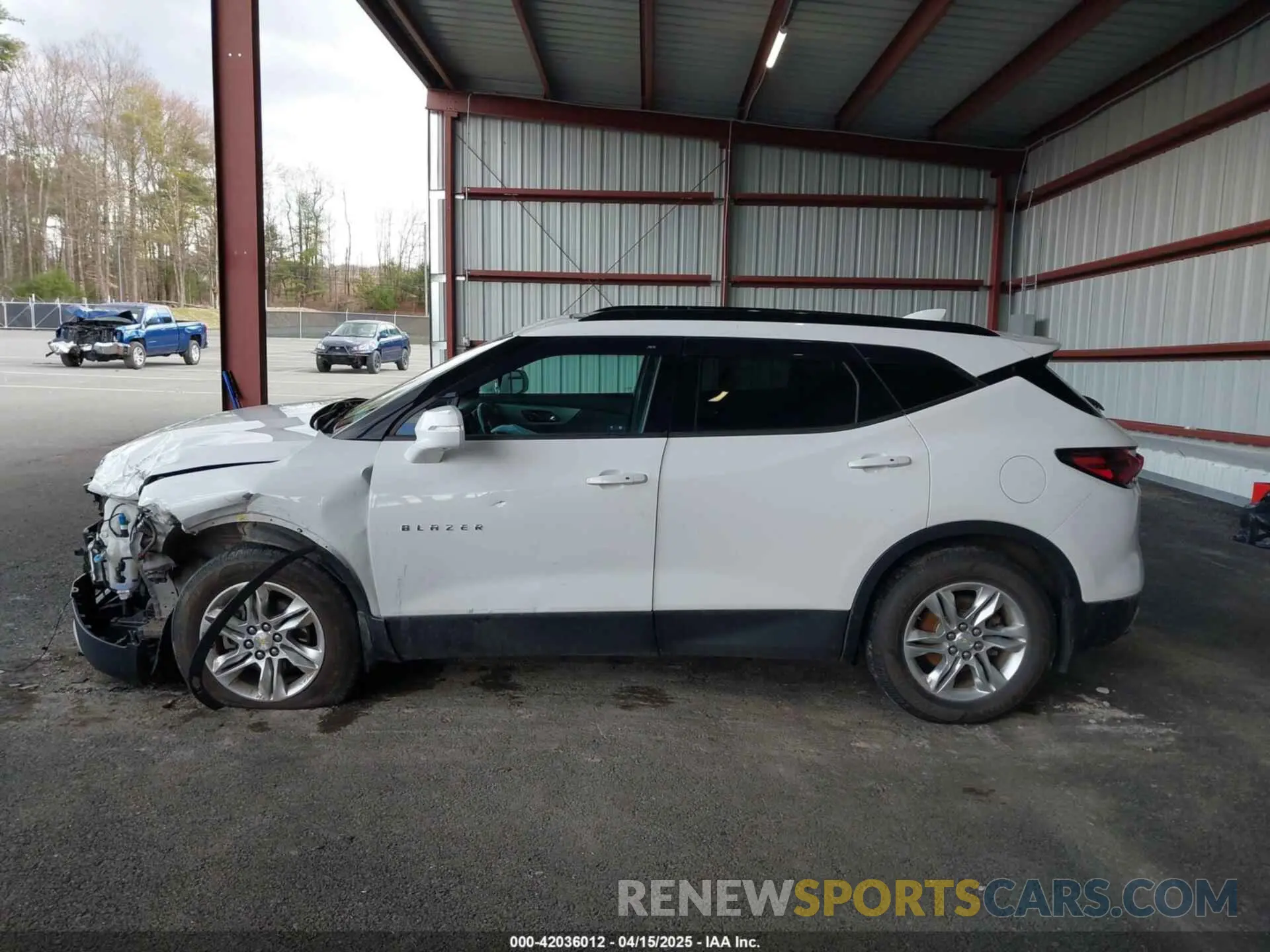 14 Photograph of a damaged car 3GNKBJRS6LS560770 CHEVROLET BLAZER 2020