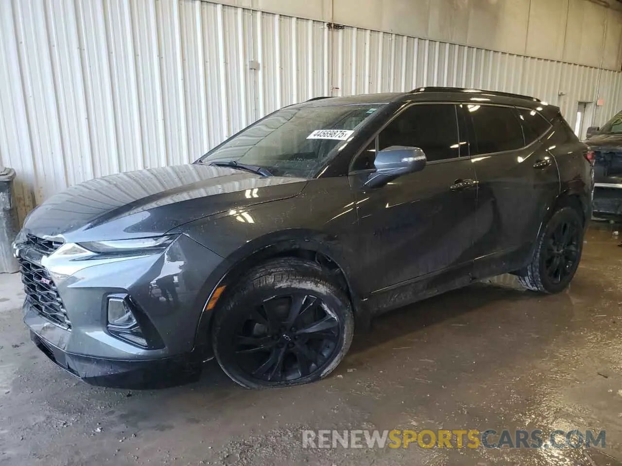 1 Photograph of a damaged car 3GNKBKRS4LS601144 CHEVROLET BLAZER 2020