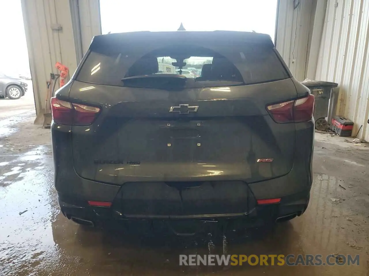 6 Photograph of a damaged car 3GNKBKRS4LS601144 CHEVROLET BLAZER 2020