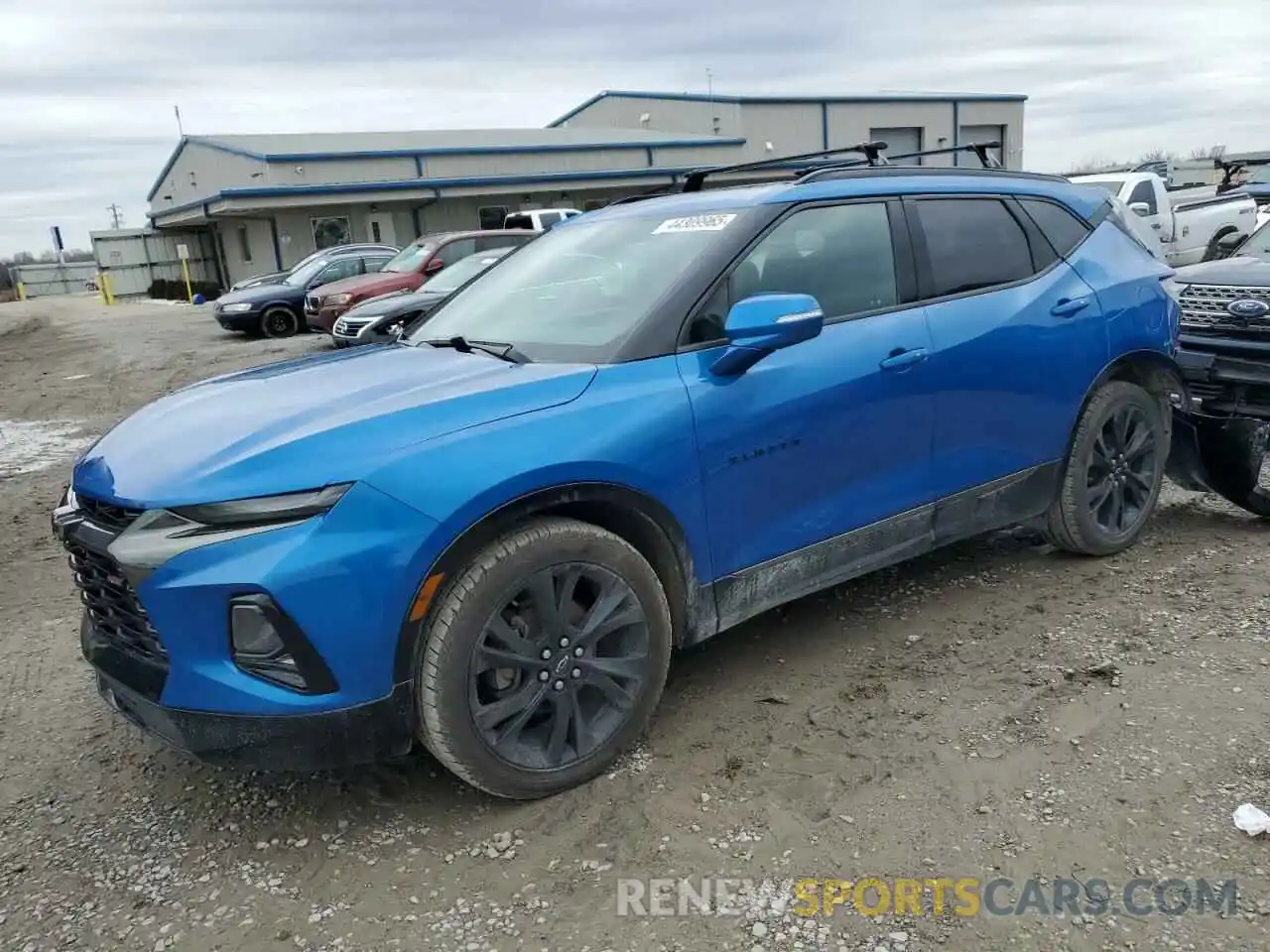 1 Photograph of a damaged car 3GNKBKRS4LS725589 CHEVROLET BLAZER 2020