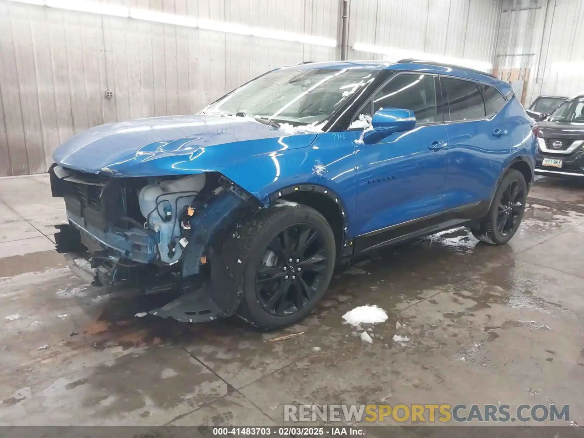 2 Photograph of a damaged car 3GNKBKRS6LS726999 CHEVROLET BLAZER 2020