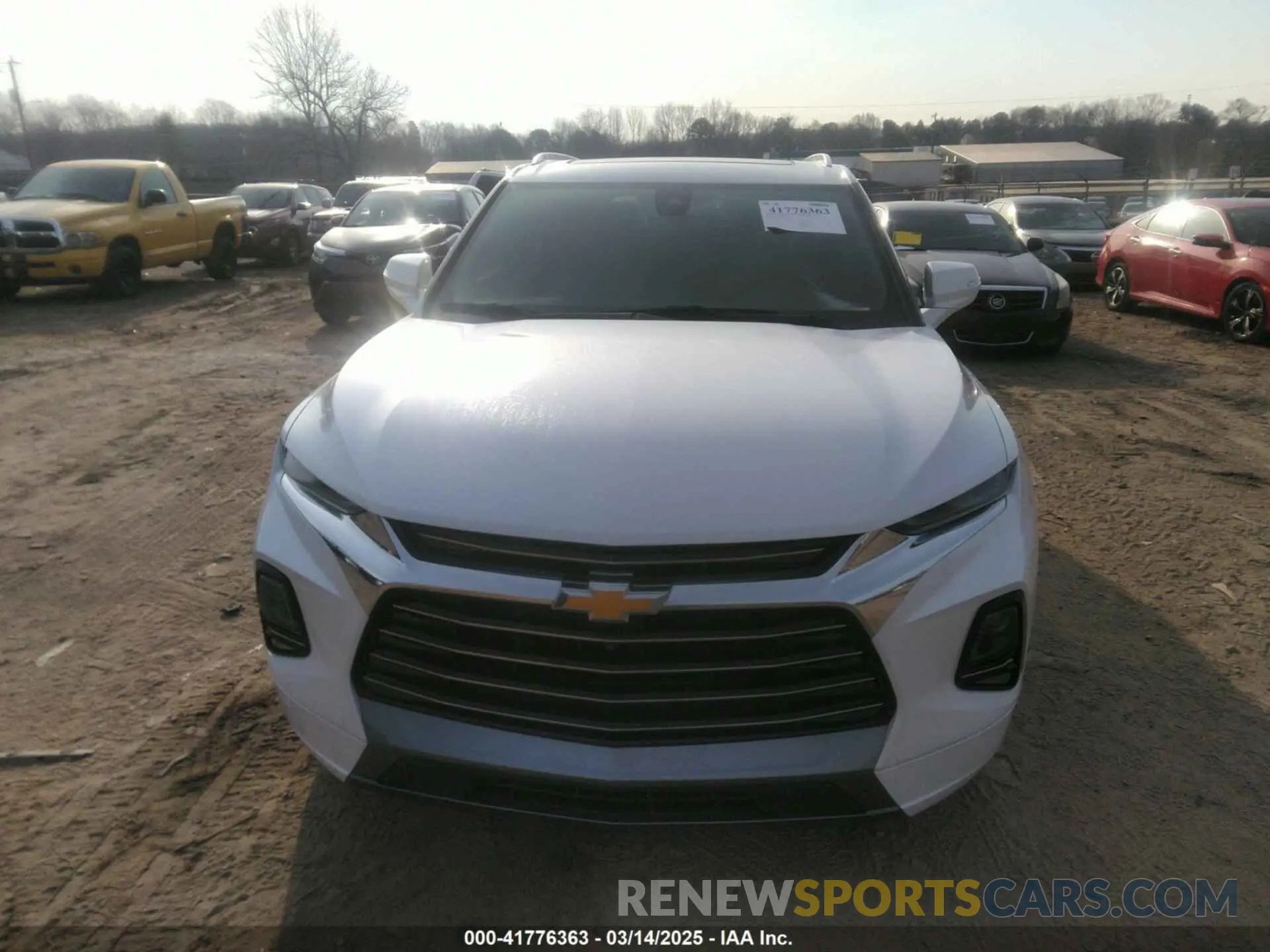 12 Photograph of a damaged car 3GNKBLRS3LS568546 CHEVROLET BLAZER 2020