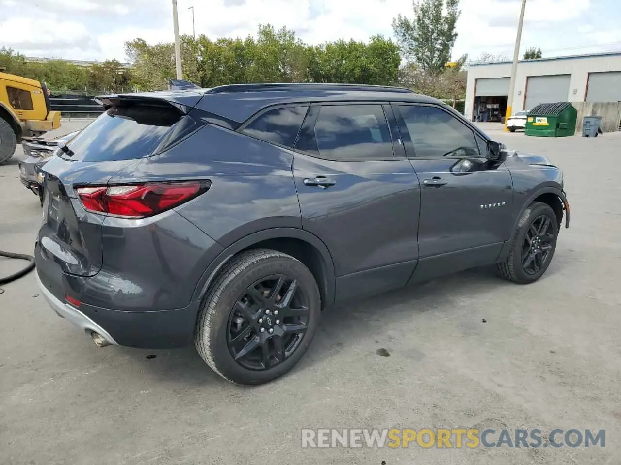 3 Photograph of a damaged car 3GNKBBRA0MS508789 CHEVROLET BLAZER 2021