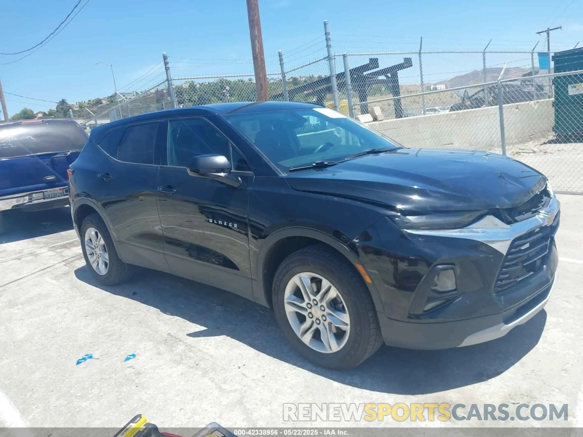 1 Photograph of a damaged car 3GNKBBRA0MS553005 CHEVROLET BLAZER 2021