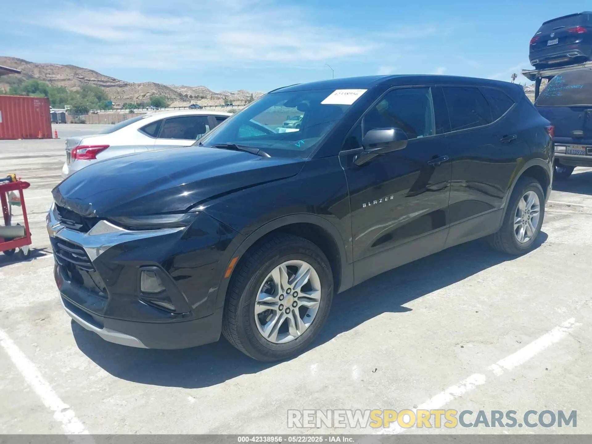 2 Photograph of a damaged car 3GNKBBRA0MS553005 CHEVROLET BLAZER 2021