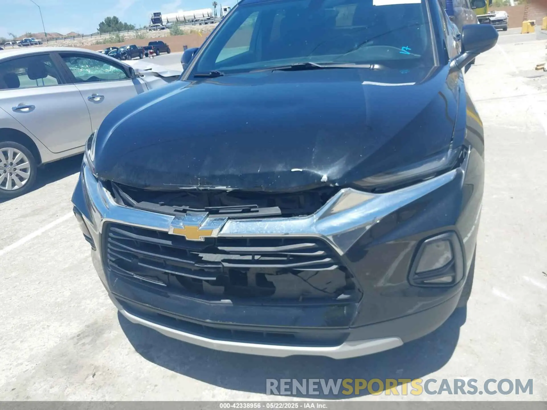 6 Photograph of a damaged car 3GNKBBRA0MS553005 CHEVROLET BLAZER 2021