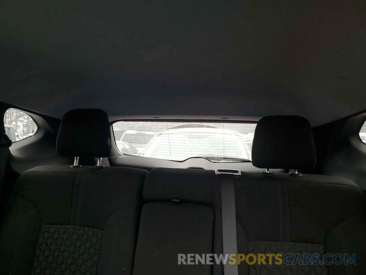 10 Photograph of a damaged car 3GNKBBRA2MS501570 CHEVROLET BLAZER 2021