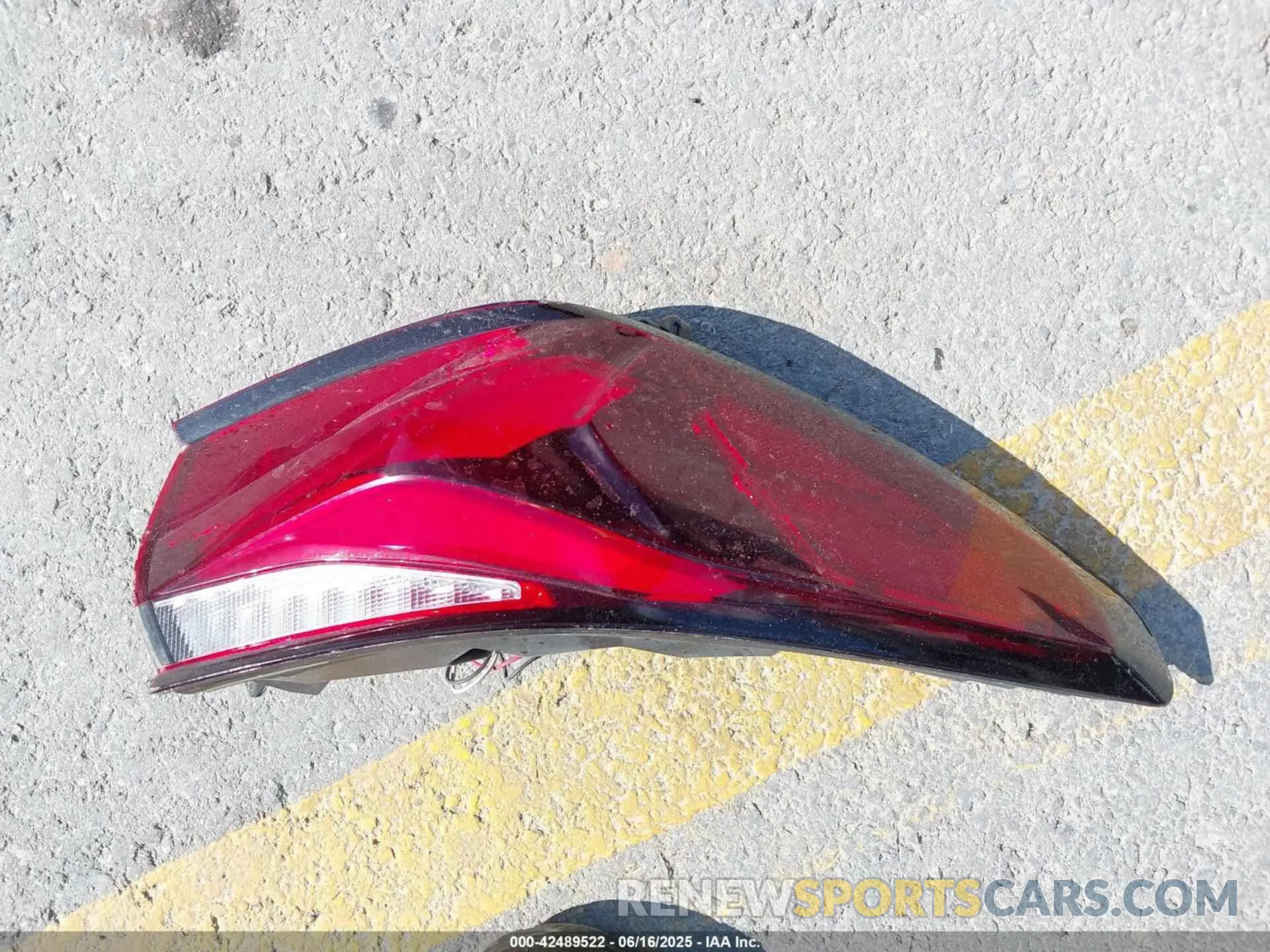 12 Photograph of a damaged car 3GNKBBRA2MS560439 CHEVROLET BLAZER 2021