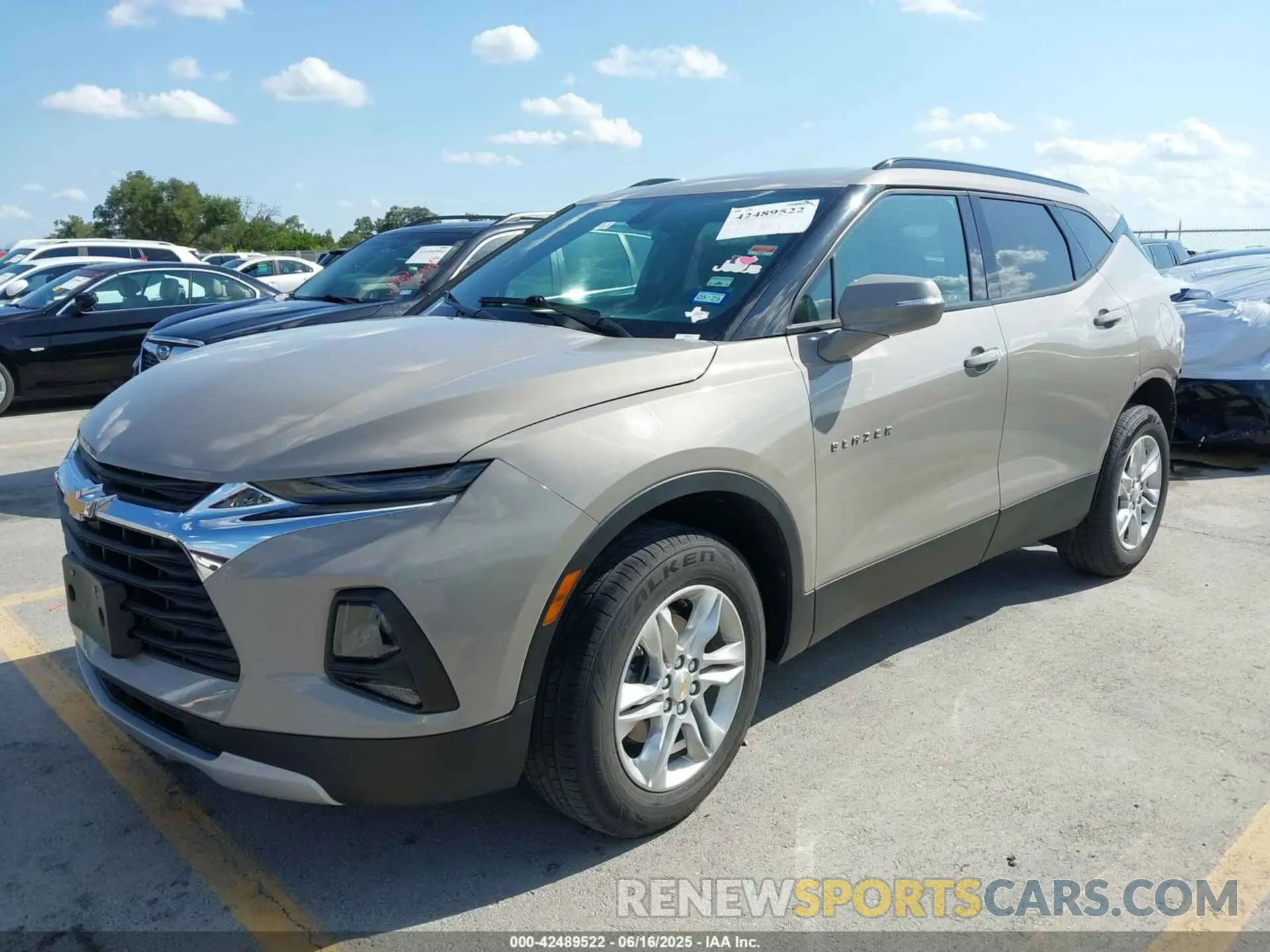 2 Photograph of a damaged car 3GNKBBRA2MS560439 CHEVROLET BLAZER 2021