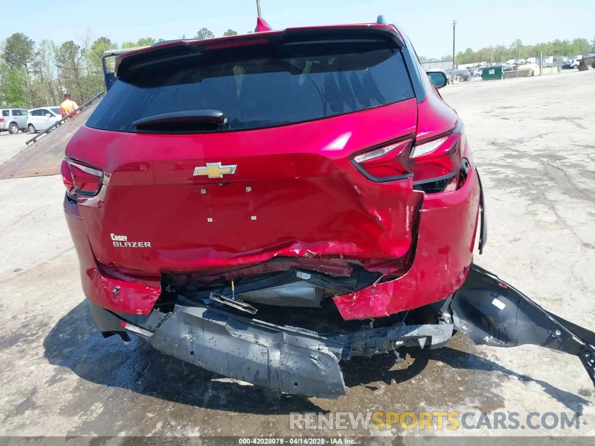 16 Photograph of a damaged car 3GNKBBRA4MS547661 CHEVROLET BLAZER 2021