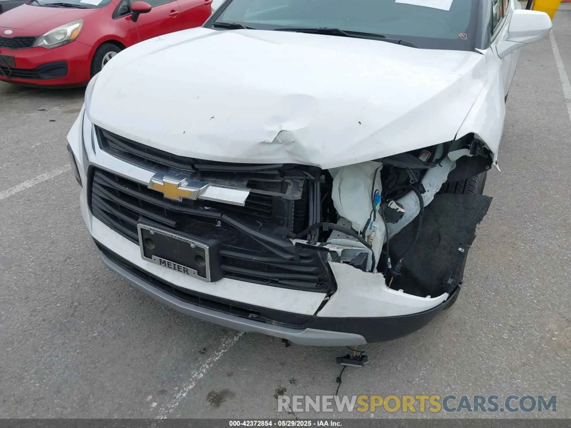 6 Photograph of a damaged car 3GNKBBRA4MS574567 CHEVROLET BLAZER 2021