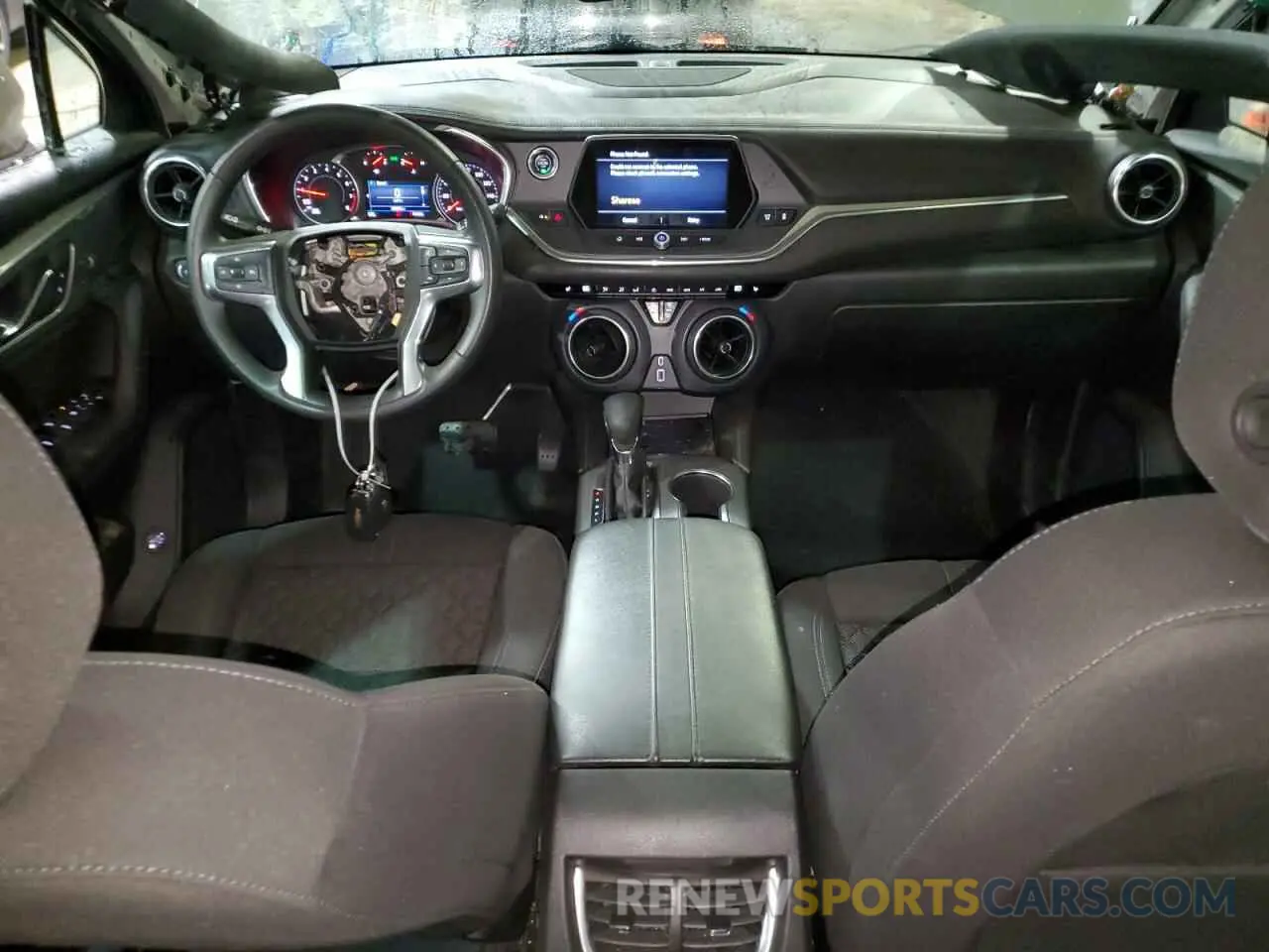 8 Photograph of a damaged car 3GNKBBRA6MS510885 CHEVROLET BLAZER 2021
