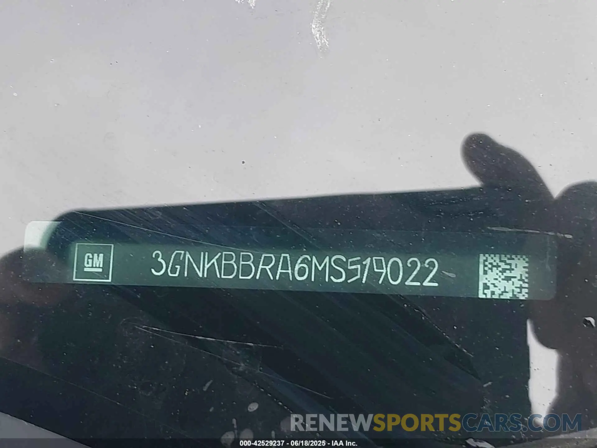 9 Photograph of a damaged car 3GNKBBRA6MS519022 CHEVROLET BLAZER 2021