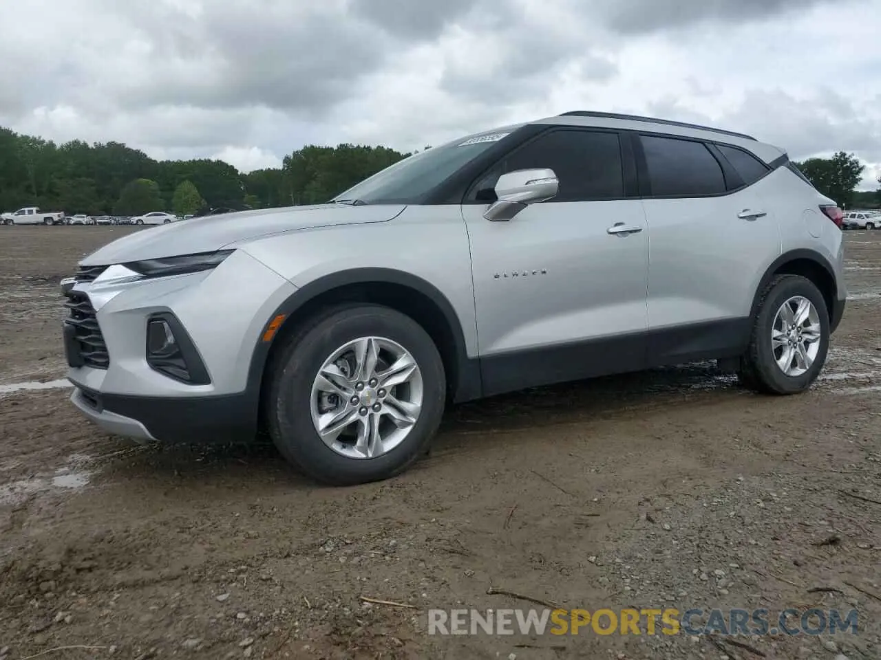 1 Photograph of a damaged car 3GNKBBRA6MS553218 CHEVROLET BLAZER 2021