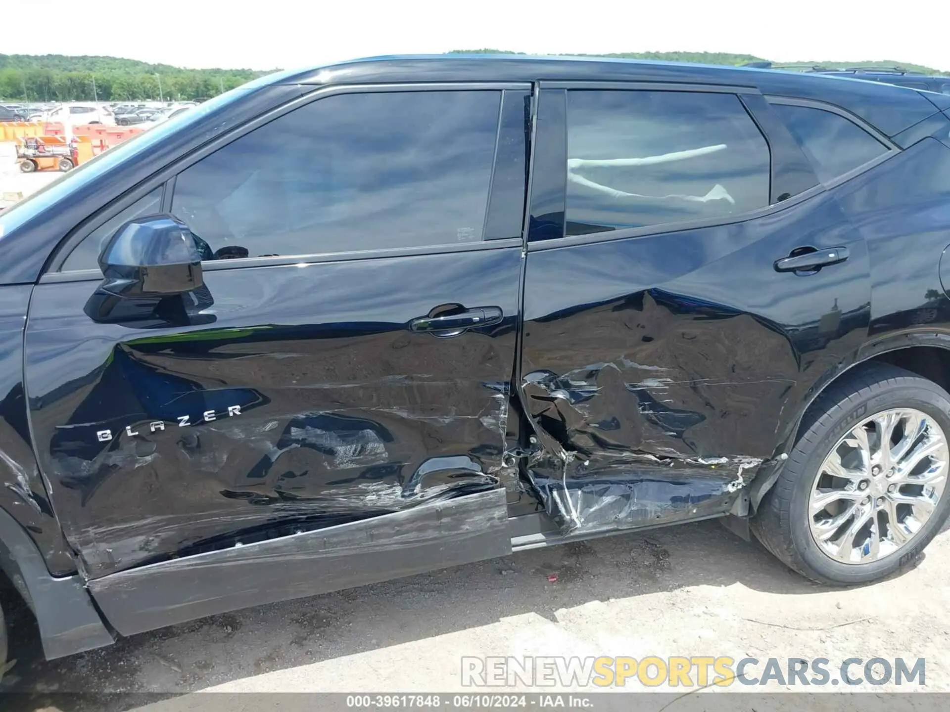 6 Photograph of a damaged car 3GNKBBRA6MS567958 CHEVROLET BLAZER 2021