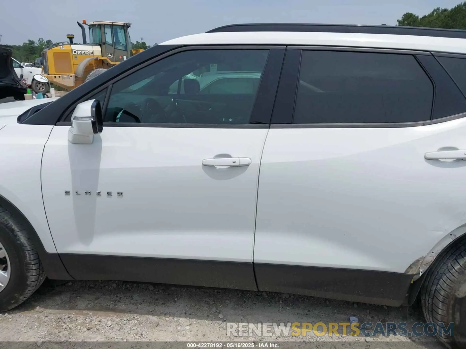 14 Photograph of a damaged car 3GNKBBRA9MS509987 CHEVROLET BLAZER 2021