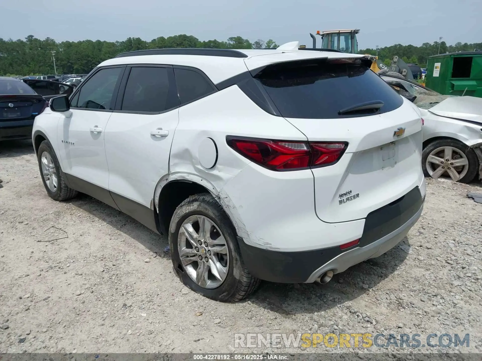 3 Photograph of a damaged car 3GNKBBRA9MS509987 CHEVROLET BLAZER 2021