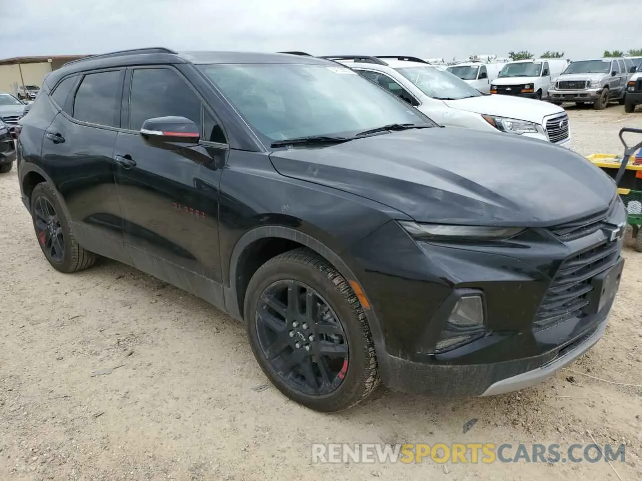 4 Photograph of a damaged car 3GNKBCR43MS542080 CHEVROLET BLAZER 2021