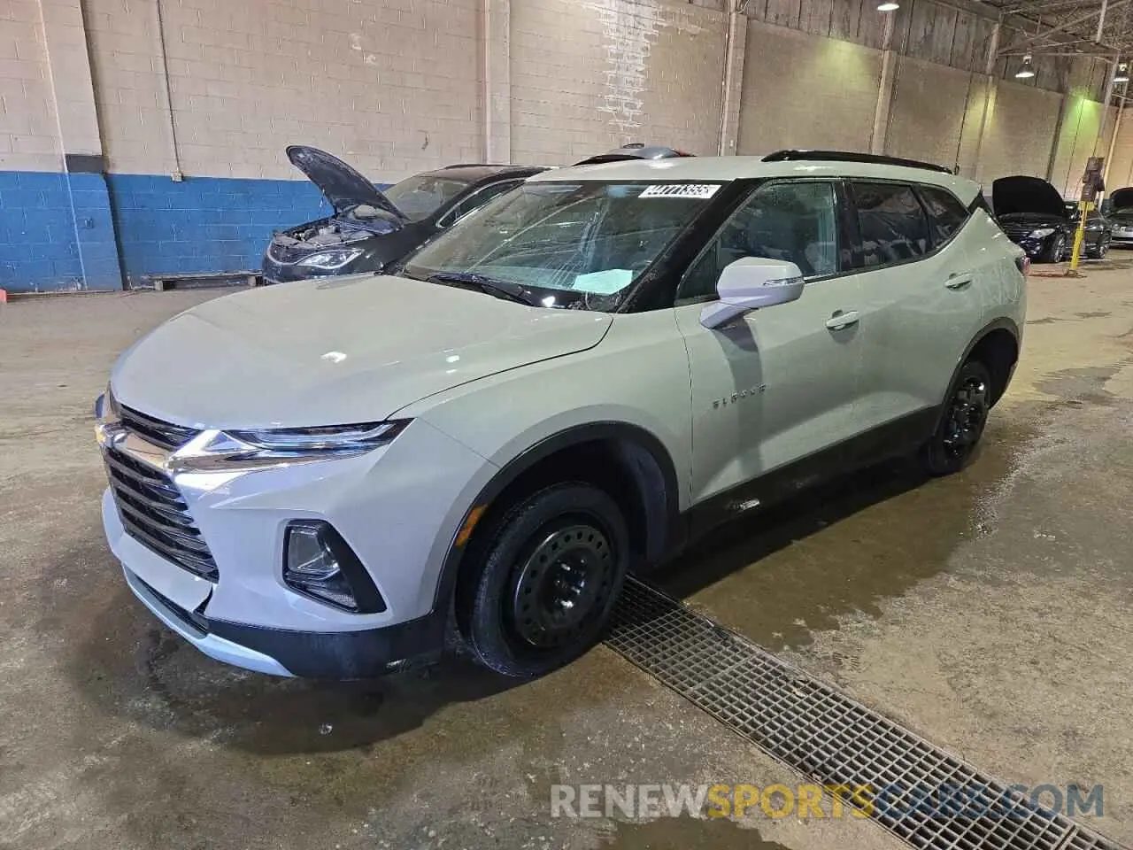 1 Photograph of a damaged car 3GNKBCR44MS503563 CHEVROLET BLAZER 2021