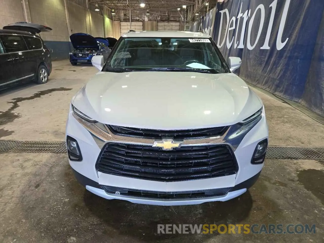 5 Photograph of a damaged car 3GNKBCR44MS503563 CHEVROLET BLAZER 2021
