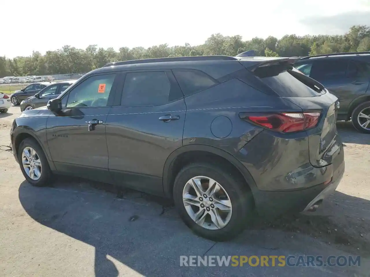 2 Photograph of a damaged car 3GNKBCRS1MS529486 CHEVROLET BLAZER 2021