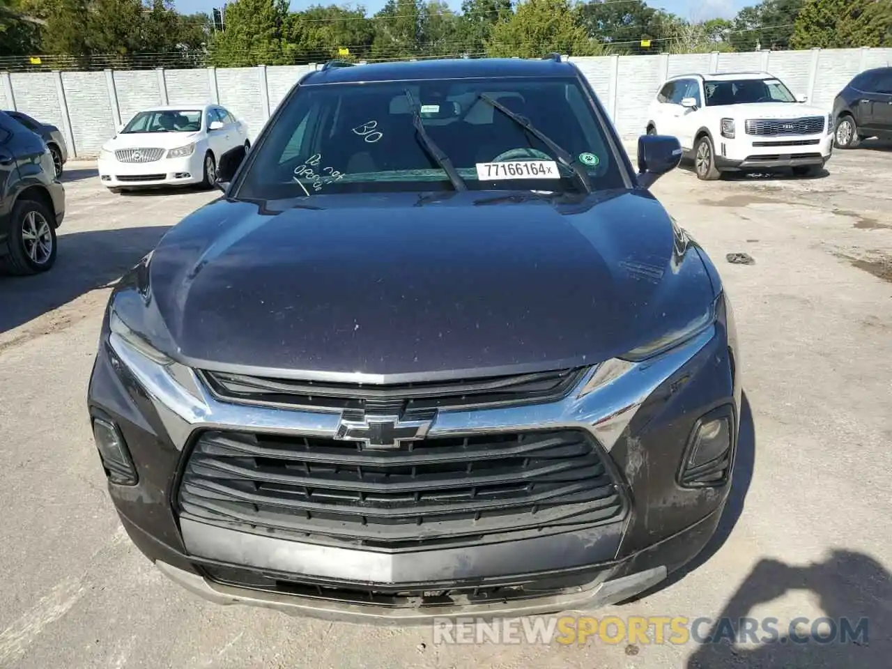 5 Photograph of a damaged car 3GNKBCRS1MS529486 CHEVROLET BLAZER 2021