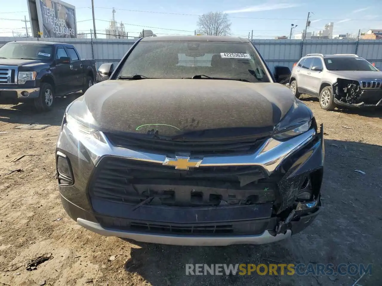 5 Photograph of a damaged car 3GNKBCRS1MS565257 CHEVROLET BLAZER 2021