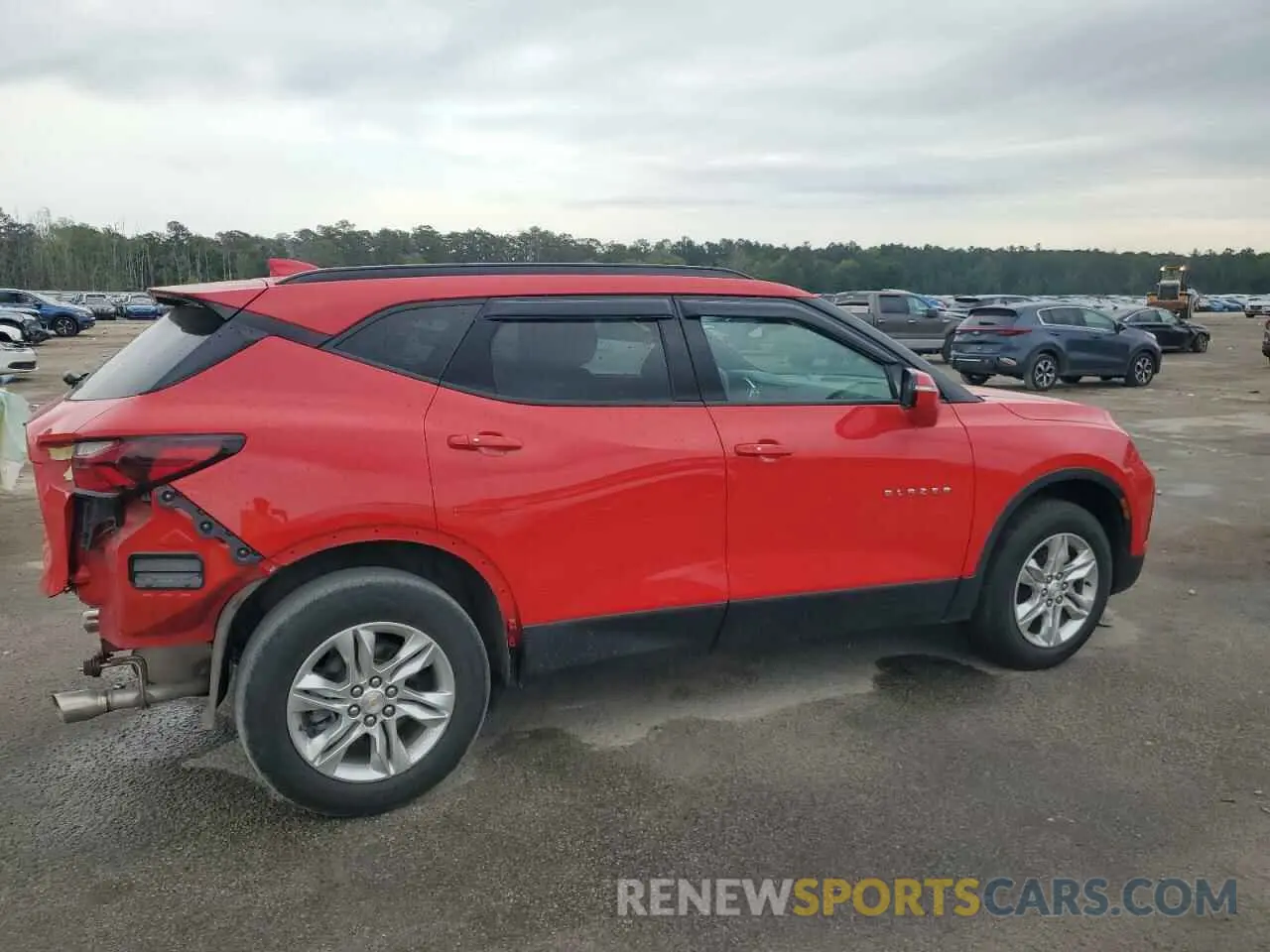3 Photograph of a damaged car 3GNKBCRS2MS544501 CHEVROLET BLAZER 2021