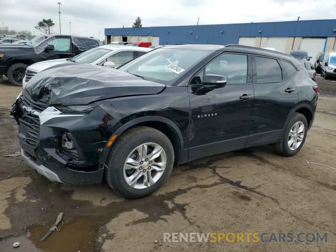 1 Photograph of a damaged car 3GNKBCRS2MS554588 CHEVROLET BLAZER 2021