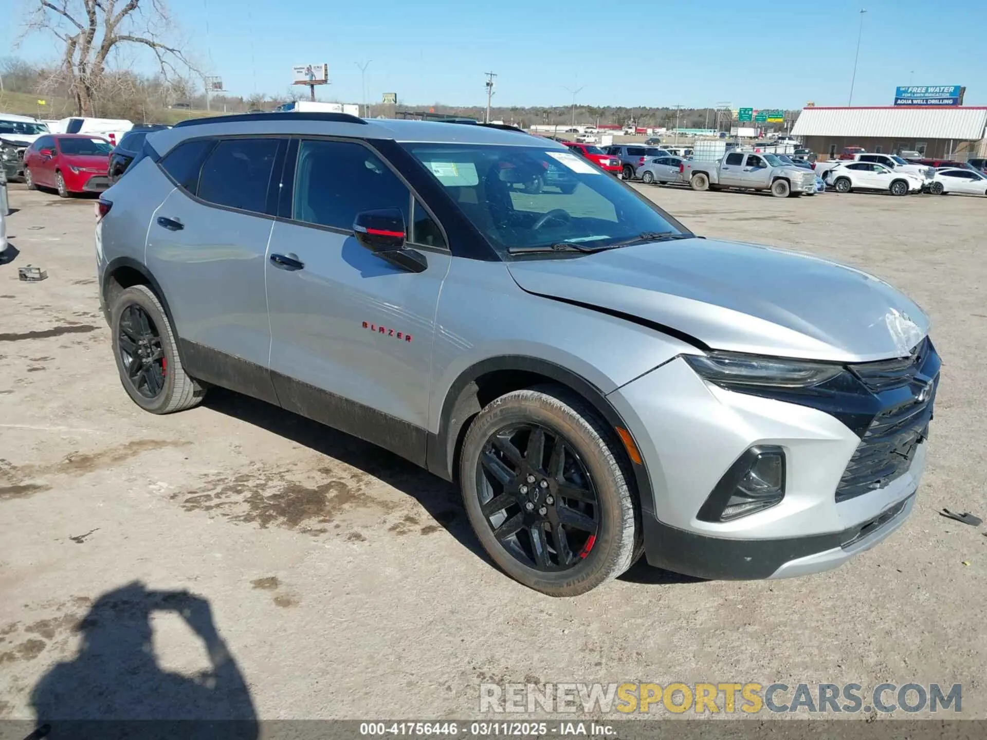 1 Photograph of a damaged car 3GNKBCRS3MS528825 CHEVROLET BLAZER 2021