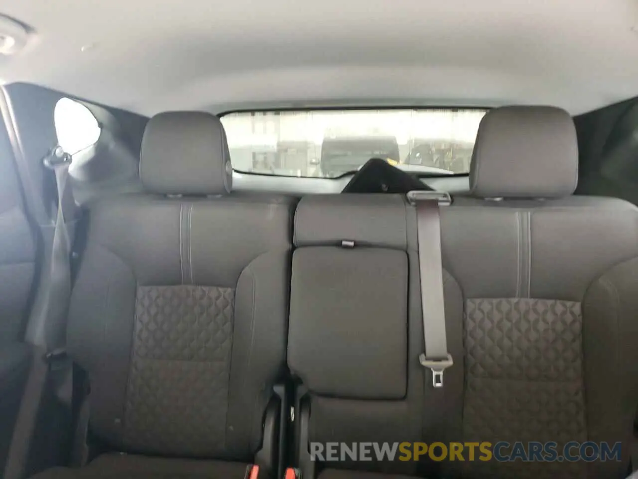 10 Photograph of a damaged car 3GNKBCRS3MS574851 CHEVROLET BLAZER 2021