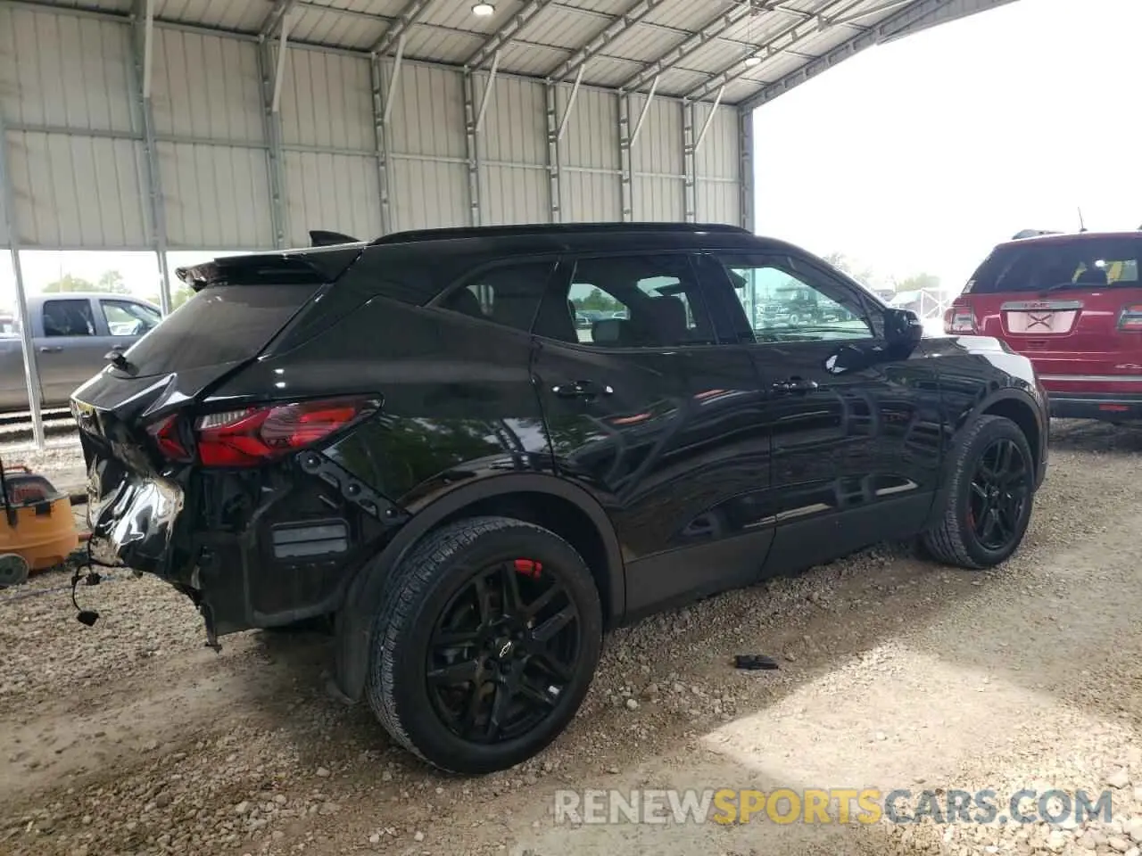 3 Photograph of a damaged car 3GNKBCRS3MS574851 CHEVROLET BLAZER 2021