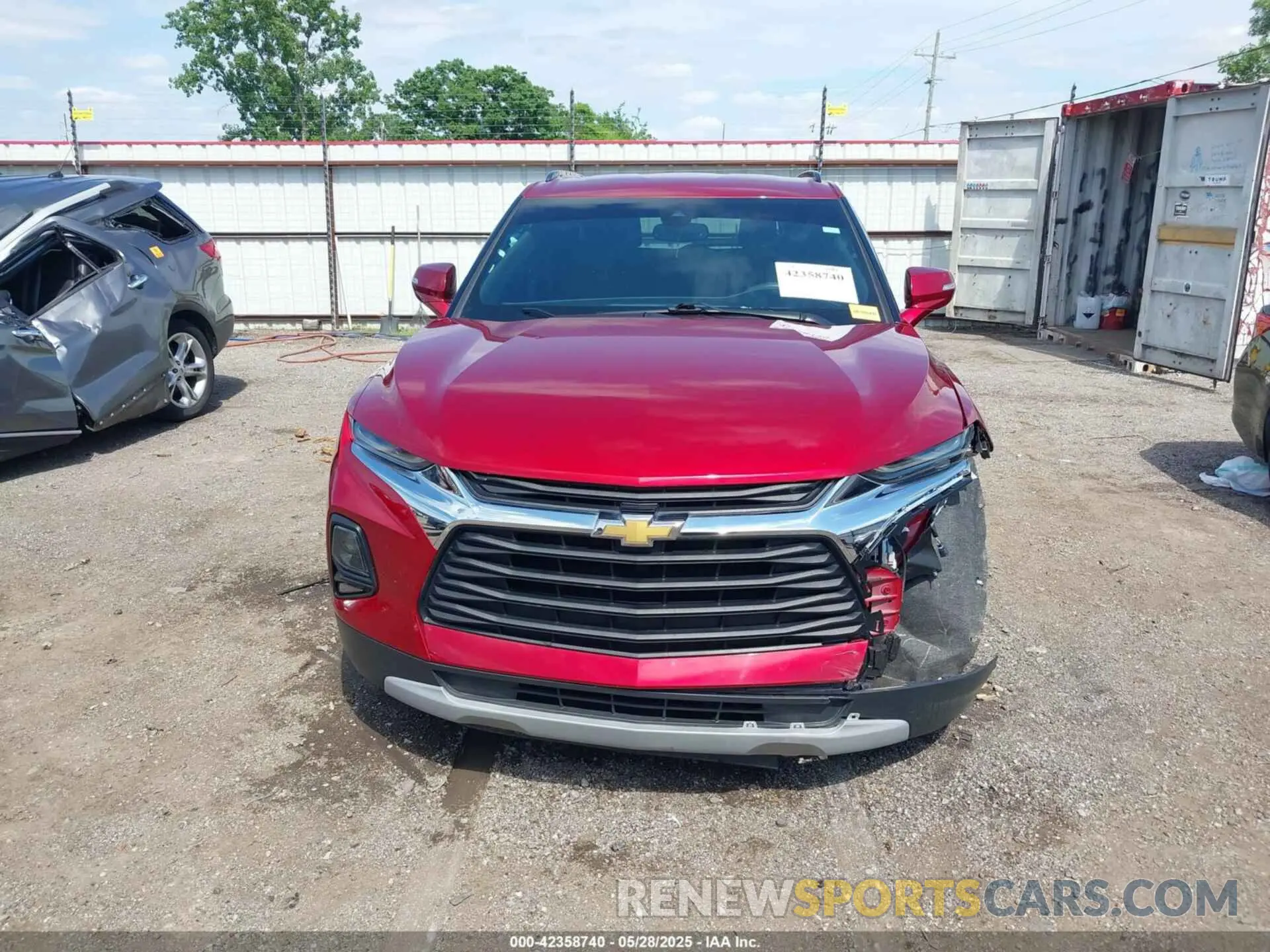 12 Photograph of a damaged car 3GNKBCRS4MS538537 CHEVROLET BLAZER 2021
